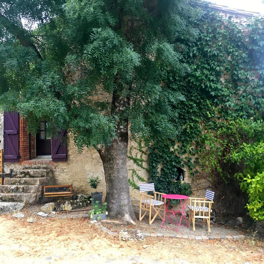 Sur Mon Chemin Chambres D'Hotes Cahuzac-sur-Vère Exterior foto